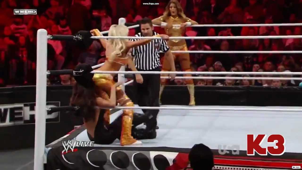 Kelly Kelly Shakes Her Ass In Bries Face Youtube