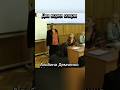 Куда опирается звук вверху и внизу?#singer #shorts #vocal