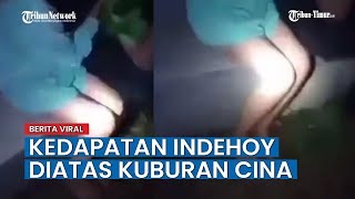 VIRAL Sejoli Indehoy di Kuburan China, Cewek Tak Sempat Pakai Celana, Tutup Muka saat Direkam Warga