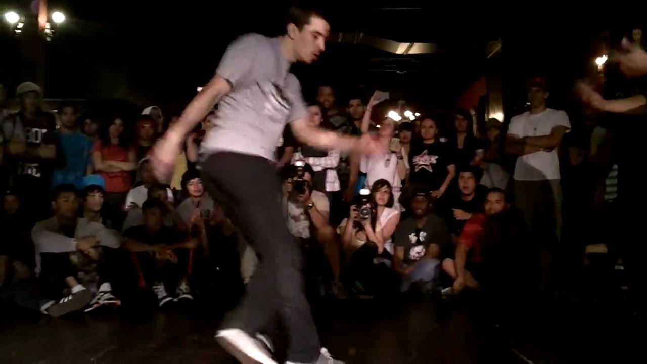 BBOY CITY 17 Flexum & Thesis (KHC) vs Masterz of mayhem