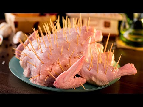 Video: Jak udělat vykostěné celé kuře (s obrázky)