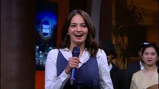 Enzy Nyanyi Seriosa! Penonton Dimohon Serius, Jangan Ketawa!