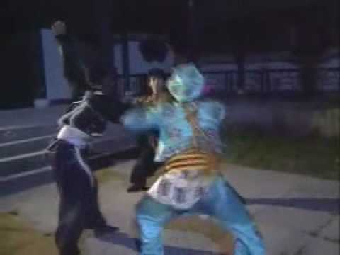 NICKY WU VS 2 MAD ACROBATS