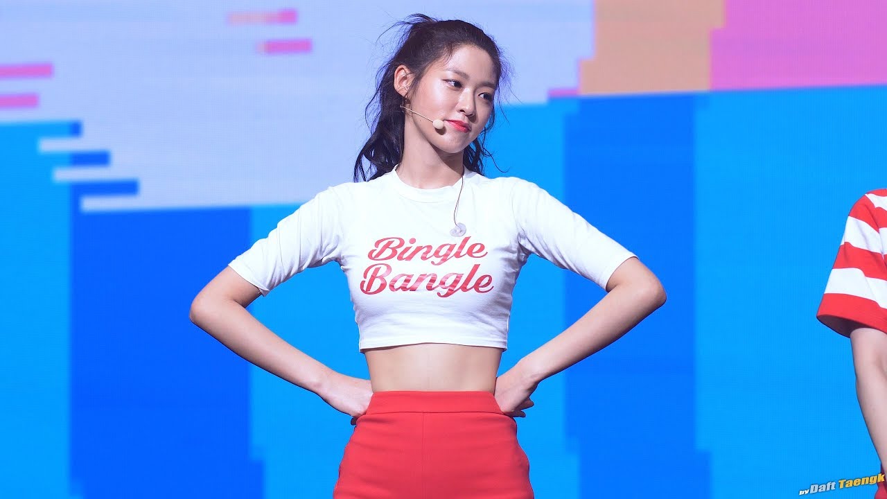 180528 팬들과 헤어지기 아쉬운 설현 Seolhyun AOA @5TH 미니 앨범 쇼케이스 4K 60P 직캠 by DaftTaengk