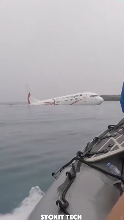 Emergency Landing On Water ✈️