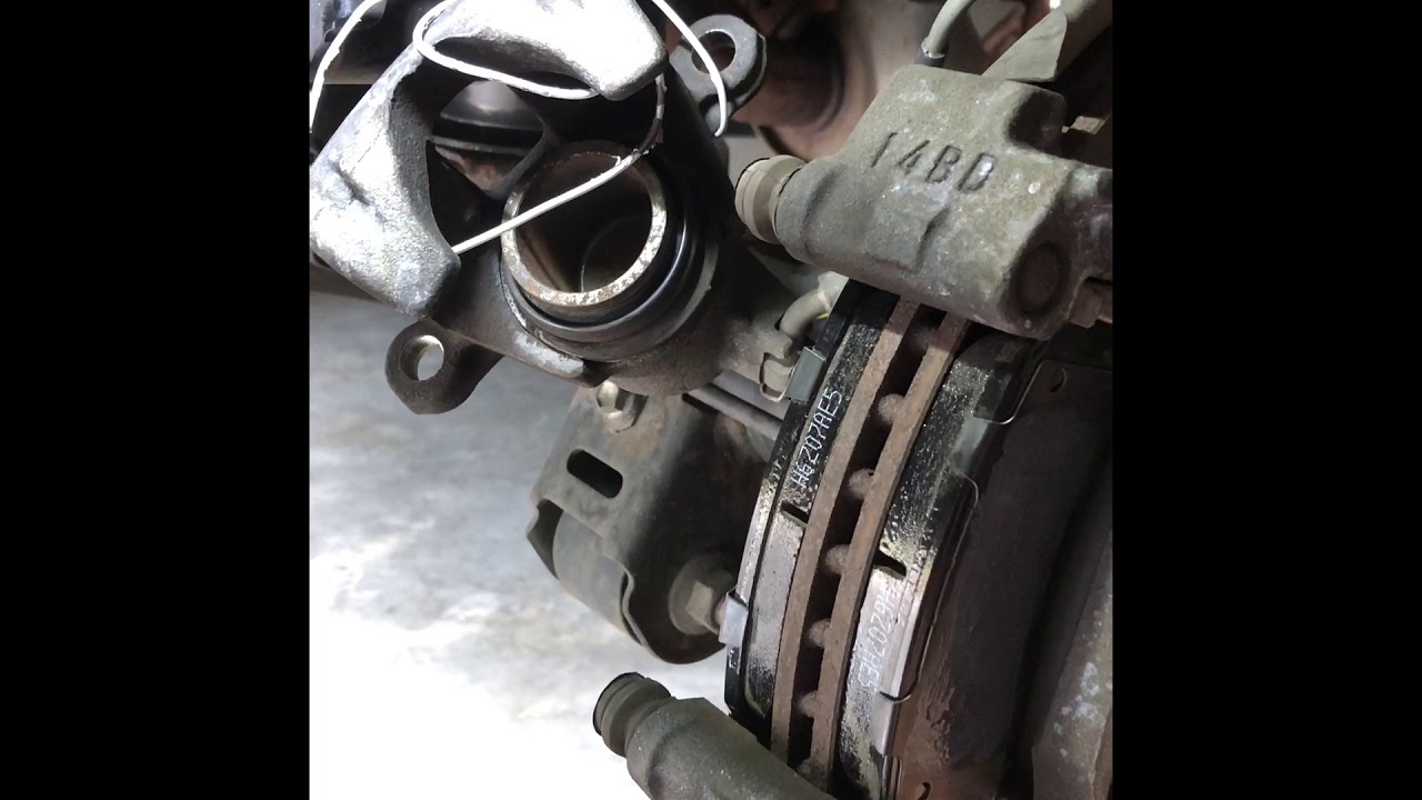 Changing Rear Brake Pads on Lexus GX460 YouTube