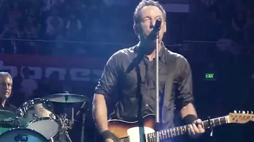 Bruce Springsteen - INXS' "Don't Change" (Sydney 02/19/14)