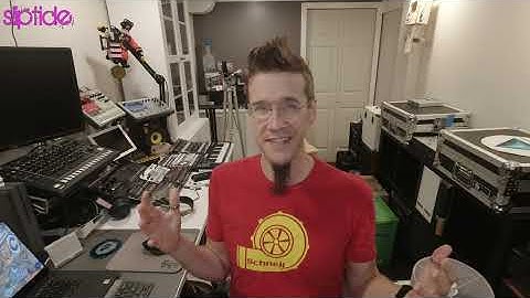 Uplift V2 4 Leg Desk (Part 1: Unbox, Build)