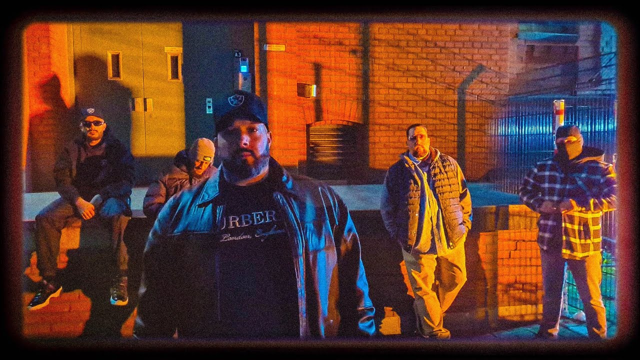 在 YouTube 上觀看「MASHKAL x YA - HOMIE FT. MODEE (PROD. RIDDLA x HK x BARO DANO x GOLDFINGER) (HOMAGE "REGULATE")」 在 YouTube 上觀看「MASHKAL x YA - HOMIE FT. MODEE (PROD. RIDDLA x HK x BARO DANO x GOLDFINGER) (HOMAGE "REGULATE")」