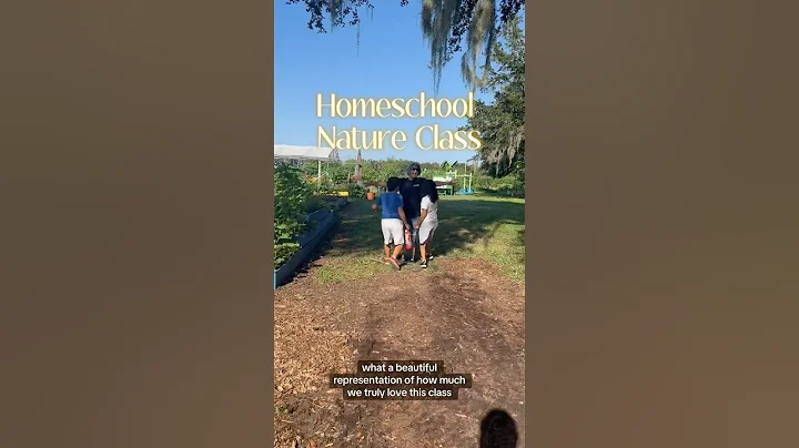 Our favorite homeschool class 💚🌱🐓 #homeschoolfamily #homeschooling #farmschool #gardening #garden