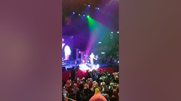 Anji ~Dia live( konser di Hong Kong)