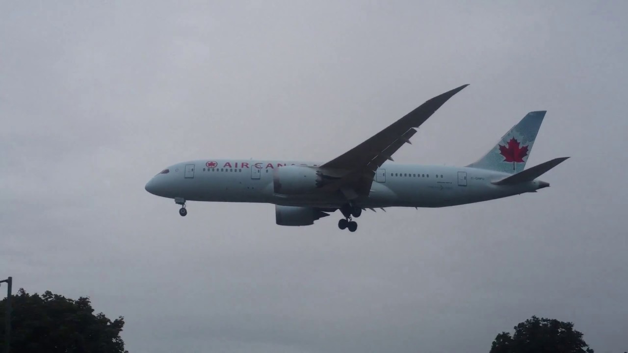 Air Canada 787-800 Arrival At London Heathrow - YouTube