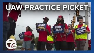 UAW holds a practice picket ahead of possible strike with 22 days left in the contract