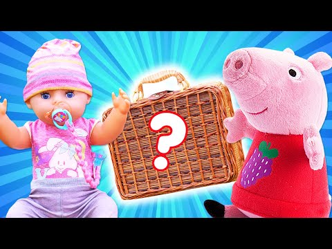 Une valise magique du poupon baby born. Vidéo pour enfants