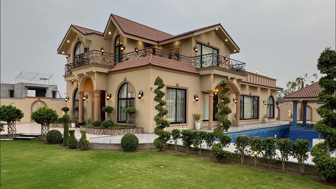 4 KANAL FULLY furnished LUXURY Famhouse For sale in barki road near DHA PHASE 7 CALL 0307-6089887