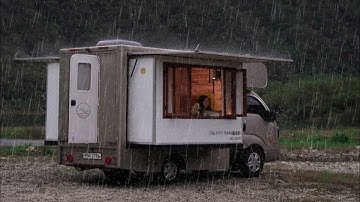 ☔️하루종일 가을비 내리는 강가에서 강아지와 오두막같은 원목 트럭 캠핑카로 낭만 우중캠핑🚛 | 빗소리ASMR | 캠핑하며 그림그리기