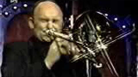 James Morrison demonstrates multiphonics