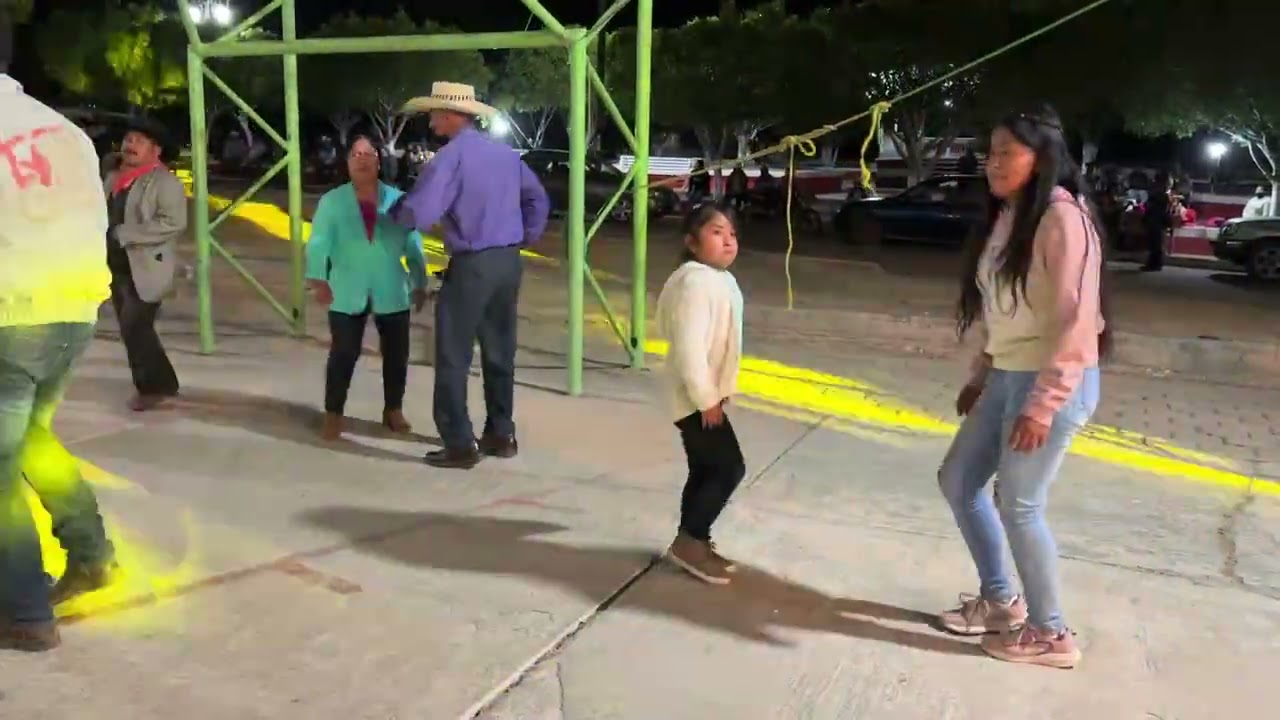 Los avispones del sur en el carnaval de Gabino Barreda 2026 el ritmo del takatá martes 17 de febrero