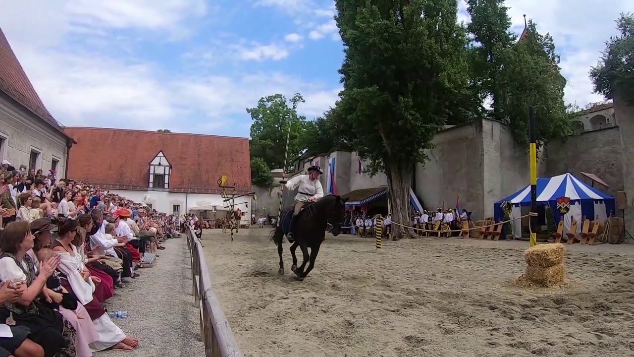 Reiterspiele am Neuburger Schloßfest 2019