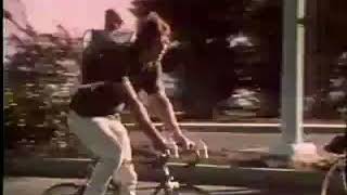 The Suburban Wall/The Oakland San Leandro Border screenshot 4