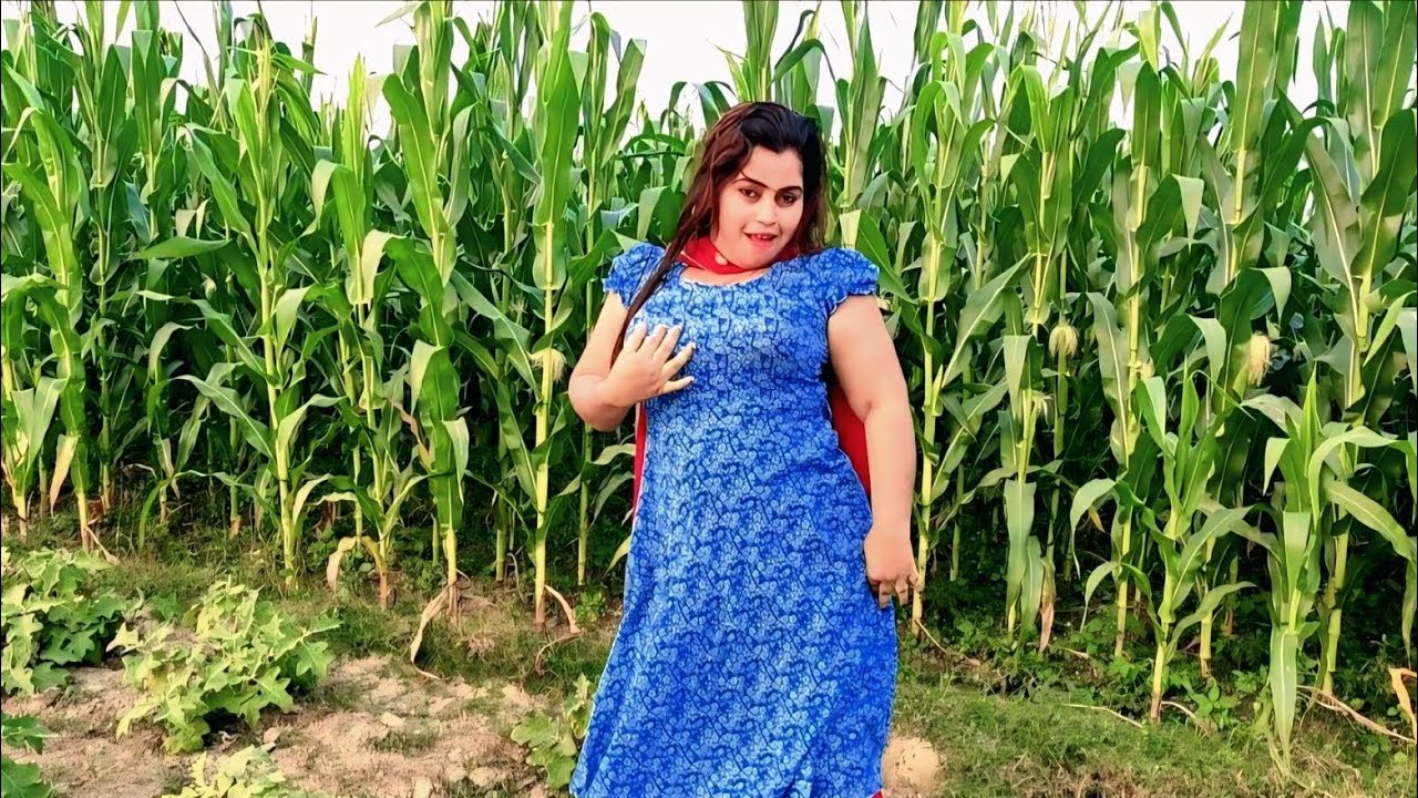 একটা ড্রাইভার লাগিবে আমার গাড়ি চালাইতে/Akta Driver Lagive Amar Gari Chalite/Miss Liton/Subrna Dance