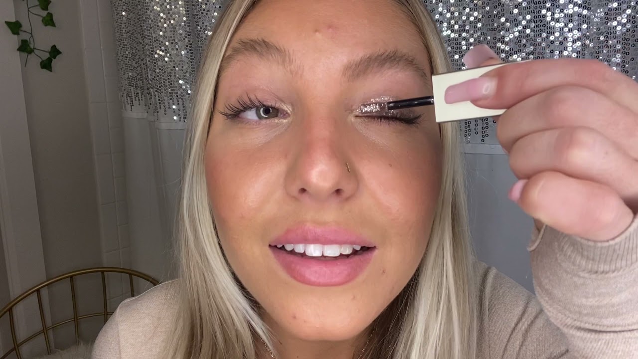 Same eyeshadow, three different makeup looks