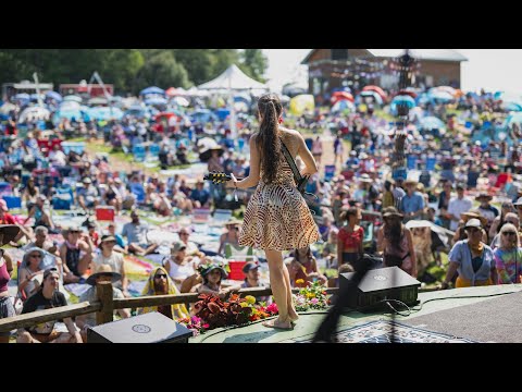 Live at Blissfest ✨ Taimane Elevates Thousands