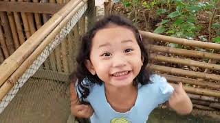 Download lagu น้องวันออม ไปเที่ยวร้านกาแฟที่มีสัตว์