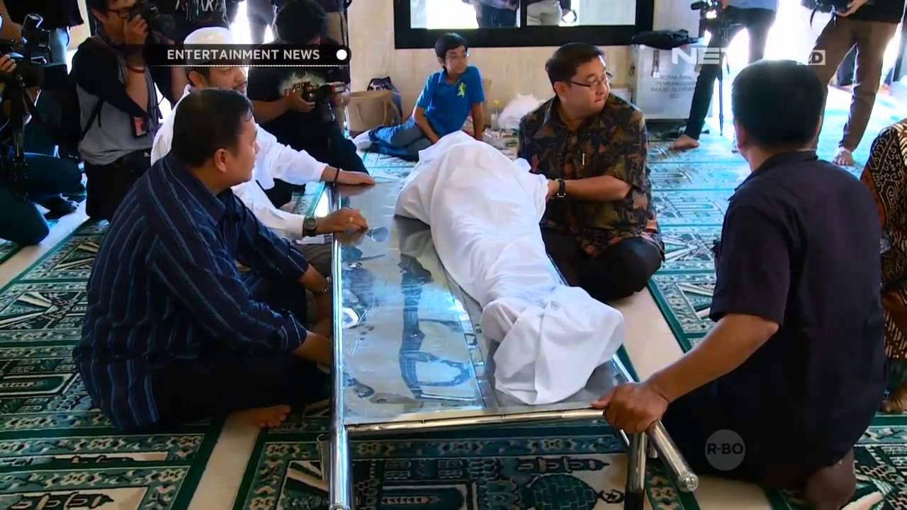 Idris Sardi meninggal dunia - YouTube