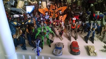 Transformers Toy Collection 2015 (A few hundred bots) Largest loose display of toys?