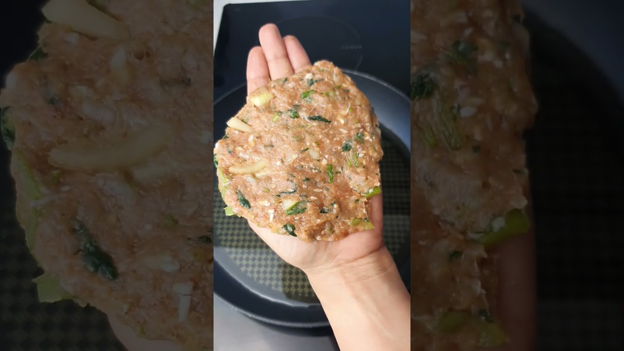 SUPER JUICY CHICKEN PATTIES WITH SPINACH | SUPER JUICY OG NEMME KYLLINGE BØFFER MED SPINAT