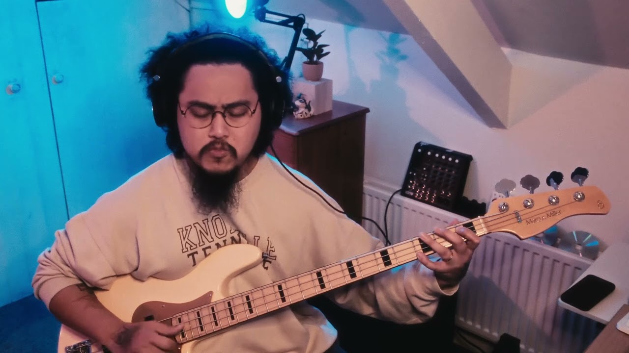 Hello! Shaider (Bass Cover)