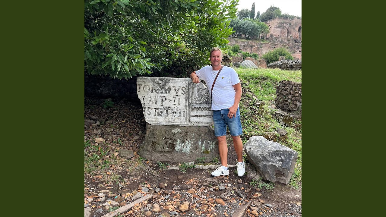 The king will return