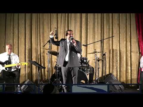 משה לוק קטע נדיר בשיר ברצלונה -mosha lok Barcelona