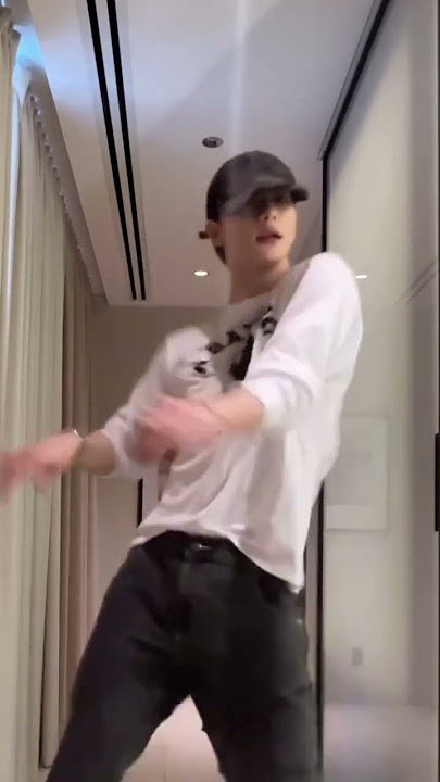 HYUNJIN FINALLY DID THIS TREND #straykids #hyunjin #tiktok #kpop #shorts