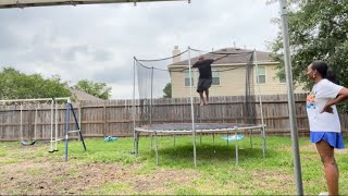 VLOG: TRAMPOLINE CHALLENGE! YUMMY VS MURDERSHOW! NOW WHO WON?