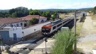 470 con el REX León-Vigo de los viernes en Vega-Magaz
