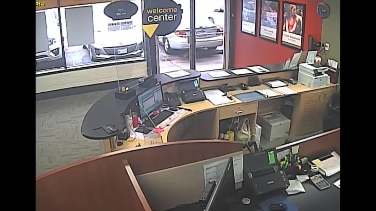 Lufkin Police searching for attempted robbery suspect - YouTube