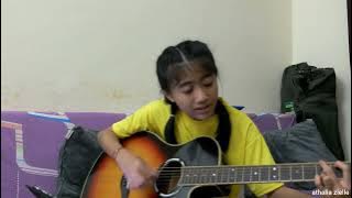 photograph guitar cover - Athalia Zielle