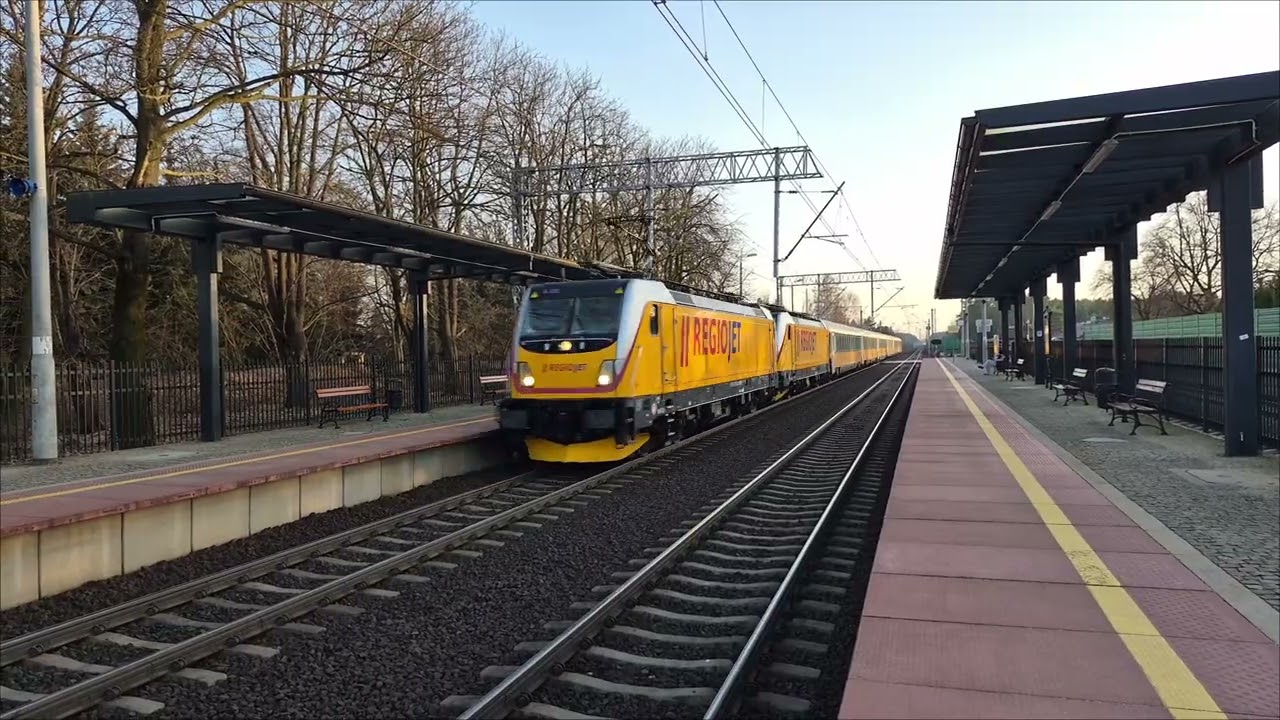 EU160-097 Z IC8304 MALCZEWSKI, E388 202 E388 203 REGJO JET PRZELOTEM, EP07-1019 Z IC6506 NIEGOCIN