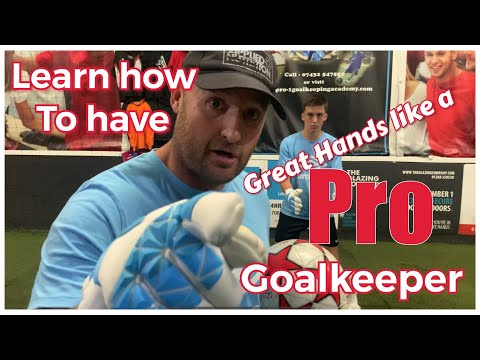 Learn how to catch like a professional goalkeeper