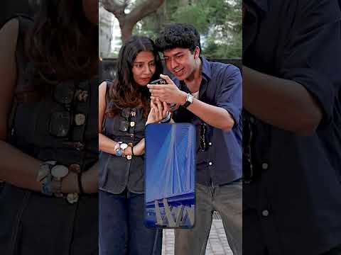 Monday blues? Turn it #AamchiBlue 💙