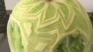 Tallado Mexicano Abstracto en melón