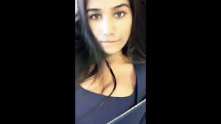 Poonam Pandey instagram live