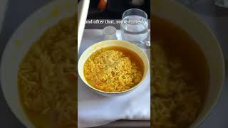 World’s Longest Flight - What I Ate On My 19 Hour Flight😱