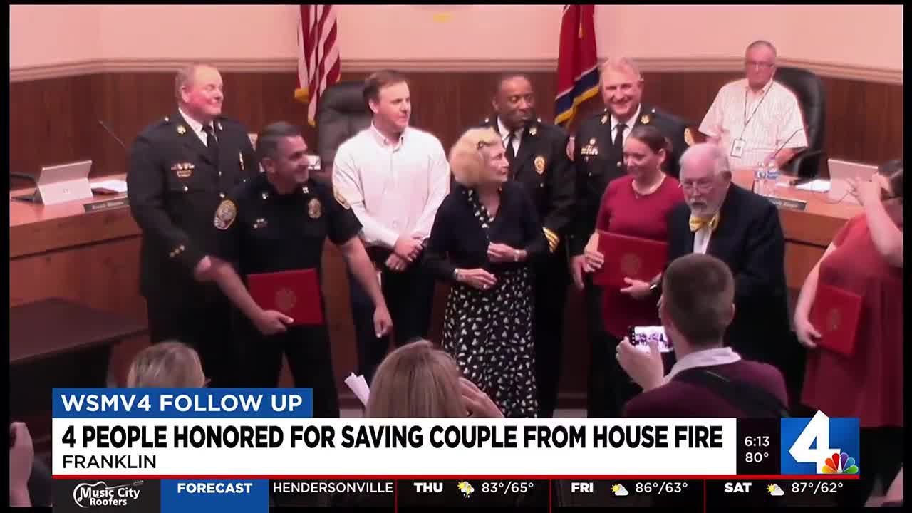 4 people honored for saving couple from house fire - YouTube