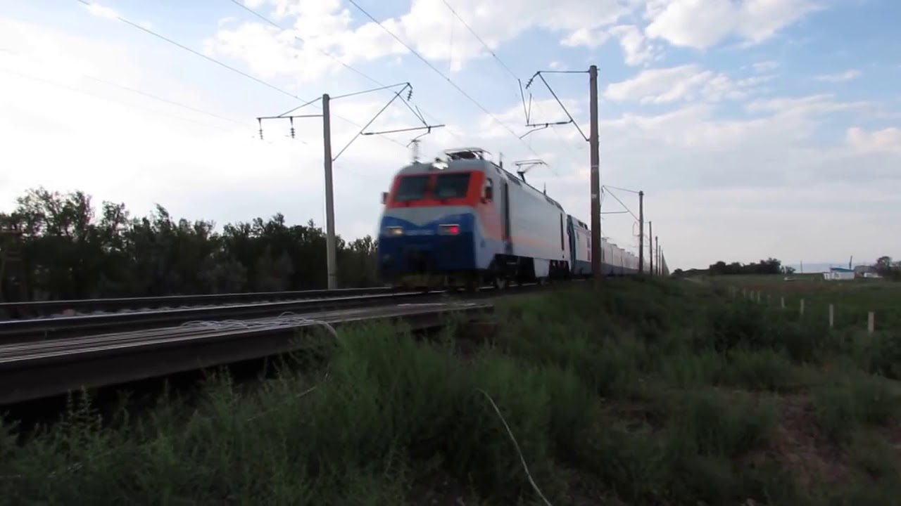 Испытания поезда Talgo (узкий кузов) в Казахстане скорость 200 км/ч (2012 год) часть 1
