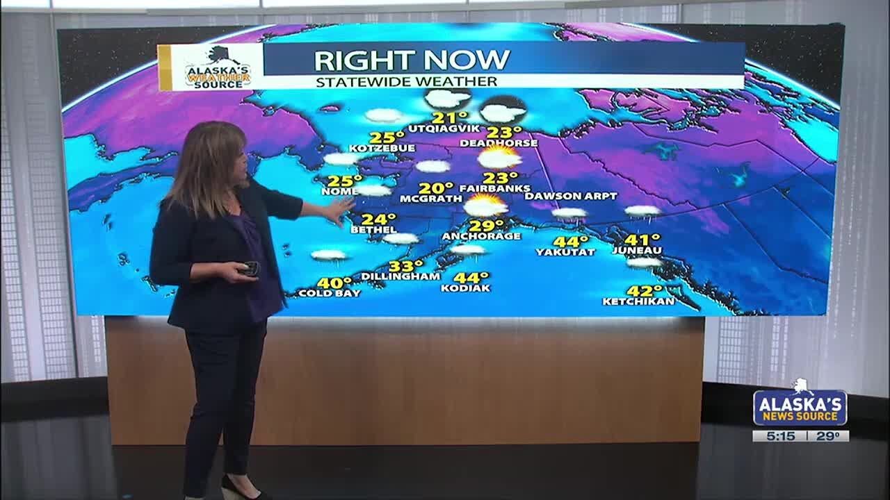 Wet and windy to finish the weekend - YouTube