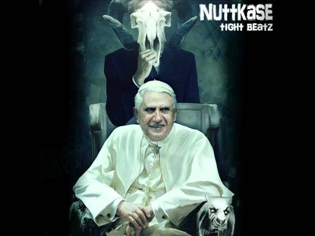 Nuttkase - Skunk adlı videoyu YouTube'da izle Nuttkase - Skunk adlı videoyu YouTube'da izle