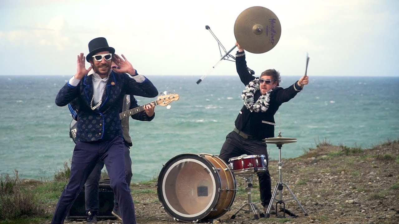 Kumpania Algazarra - Claim Your Rights